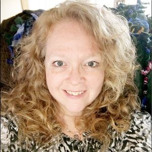 Meet your Posher, Penny Rich